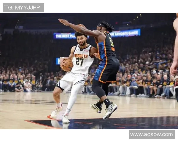 2017年2月12日雷霆与勇士的激烈对决回顾与精彩瞬间分析